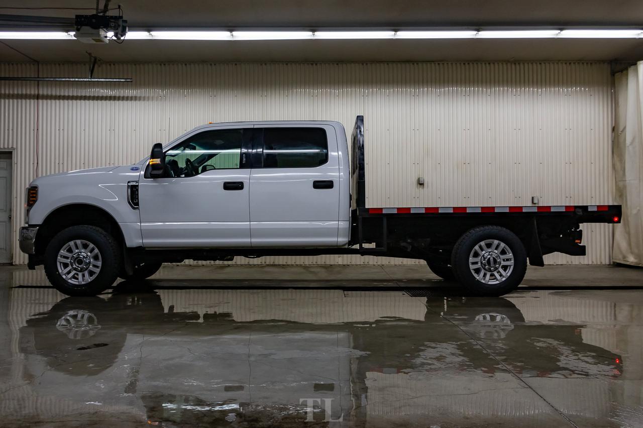 2018 Ford F-350 4x4 Crew Cab XLT Deck PSeat Red Deer AB