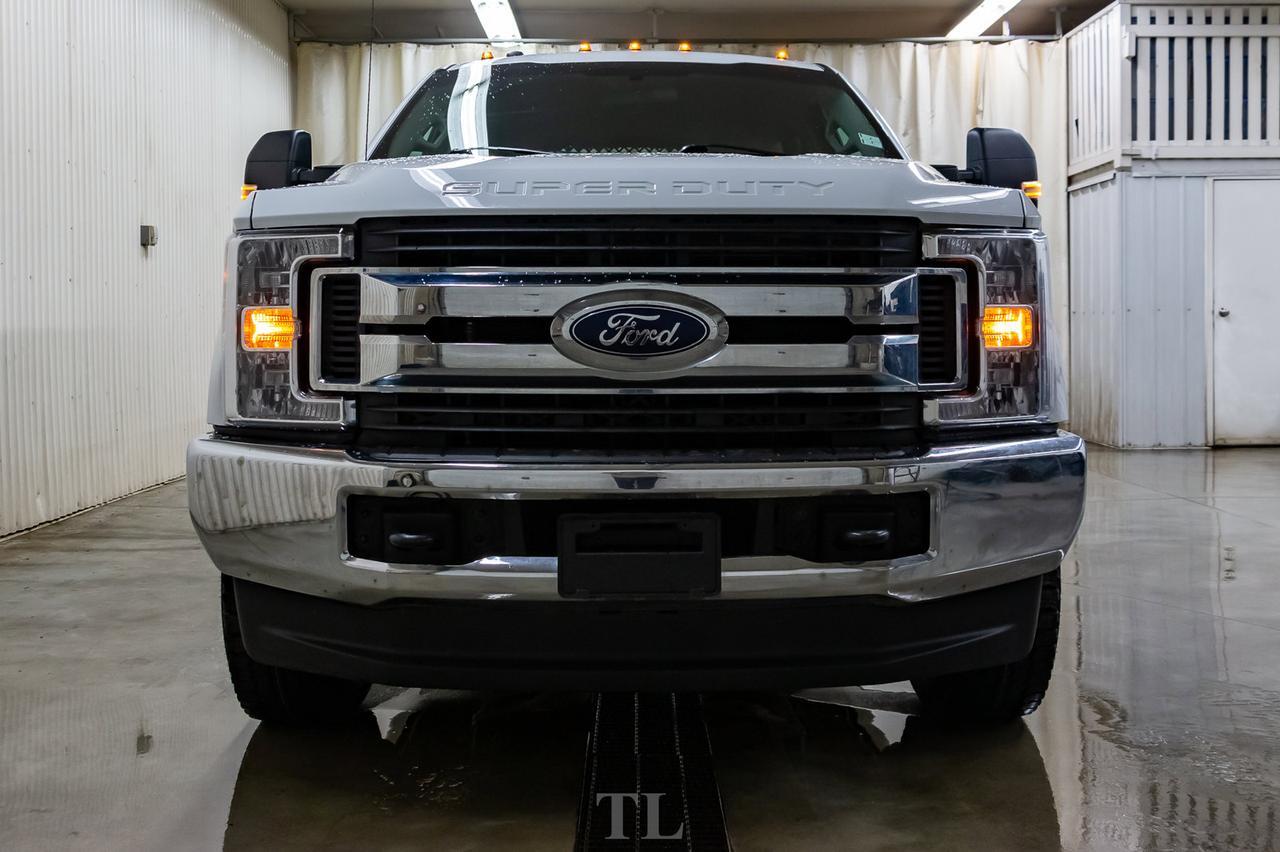 2018 Ford F-350 4x4 Crew Cab XLT Deck PSeat Red Deer AB