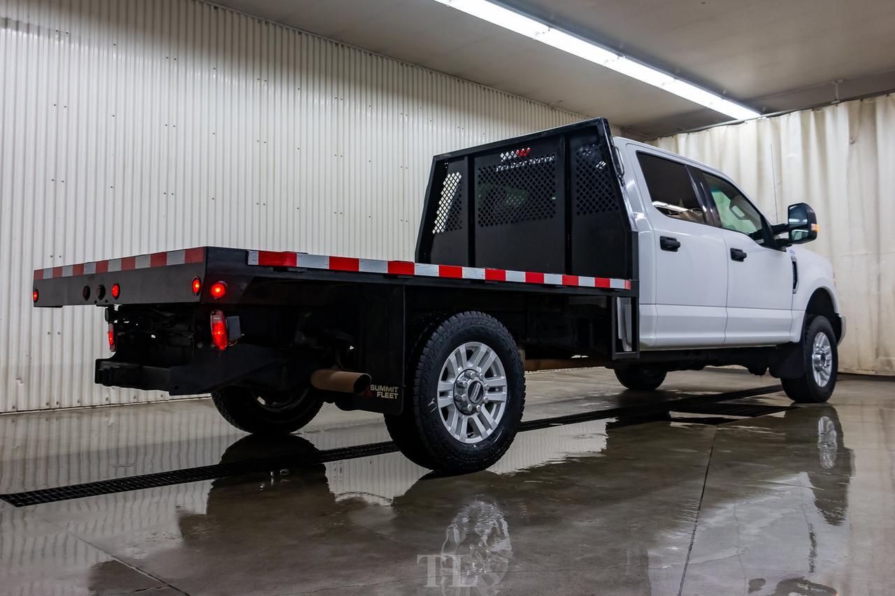 2018 Ford F-350 4x4 Crew Cab XLT Deck PSeat Red Deer AB