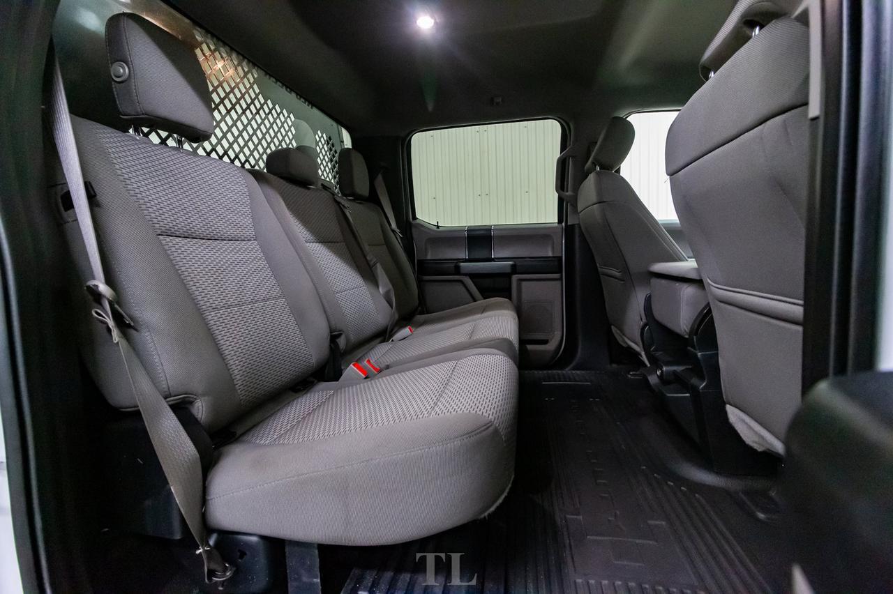 2018 Ford F-350 4x4 Crew Cab XLT Deck PSeat Red Deer AB