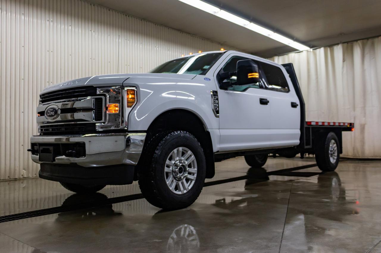 2018 Ford F-350 4x4 Crew Cab XLT Deck Red Deer AB