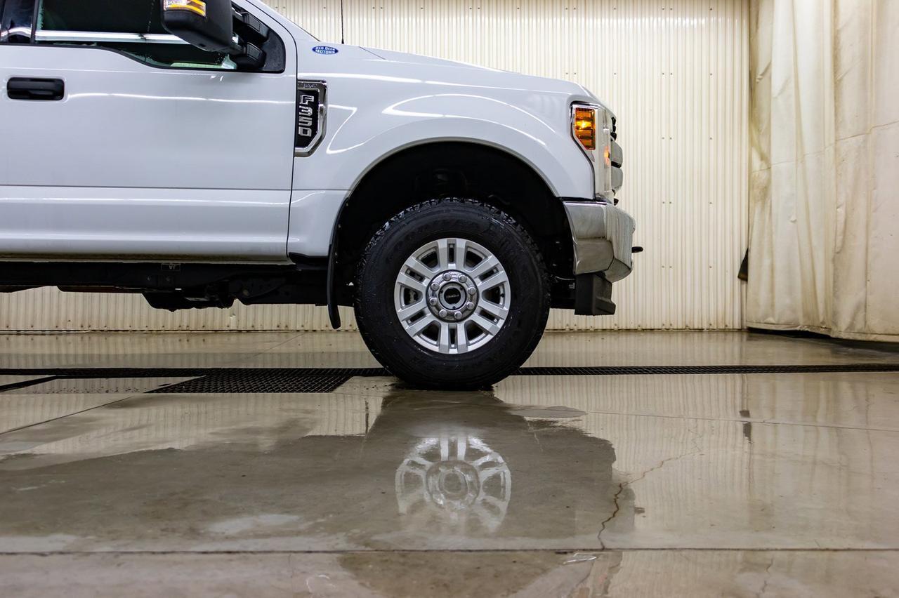 2018 Ford F-350 4x4 Crew Cab XLT Deck Red Deer AB