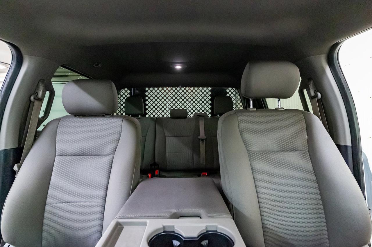 2018 Ford F-350 4x4 Crew Cab XLT Deck Red Deer AB