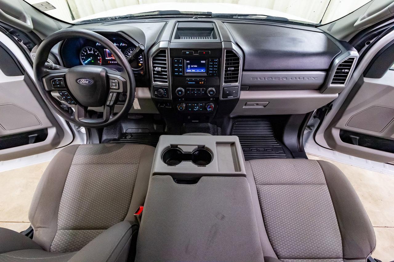 2018 Ford F-350 4x4 Crew Cab XLT Deck Red Deer AB