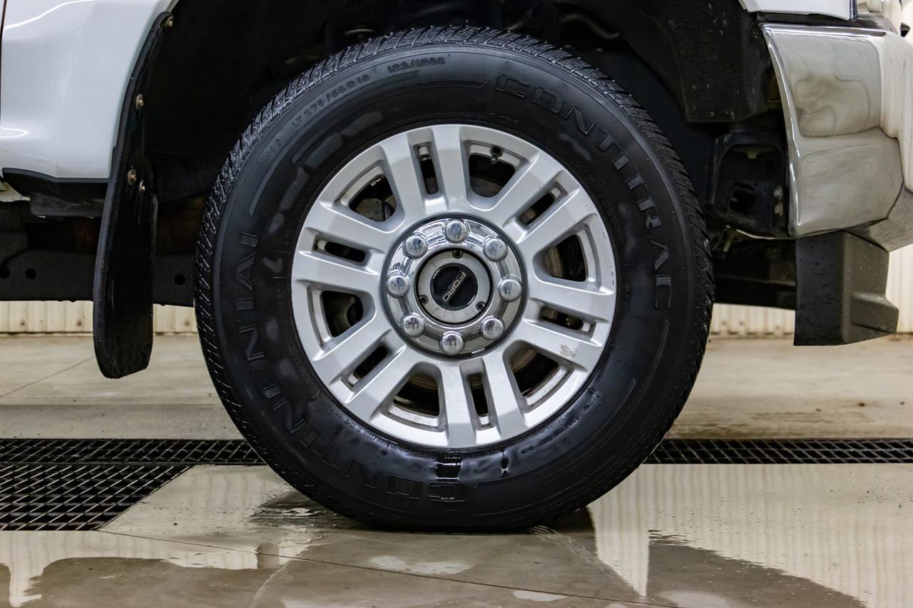 2018 Ford F-350 4x4 Crew Cab XLT Deck Red Deer AB