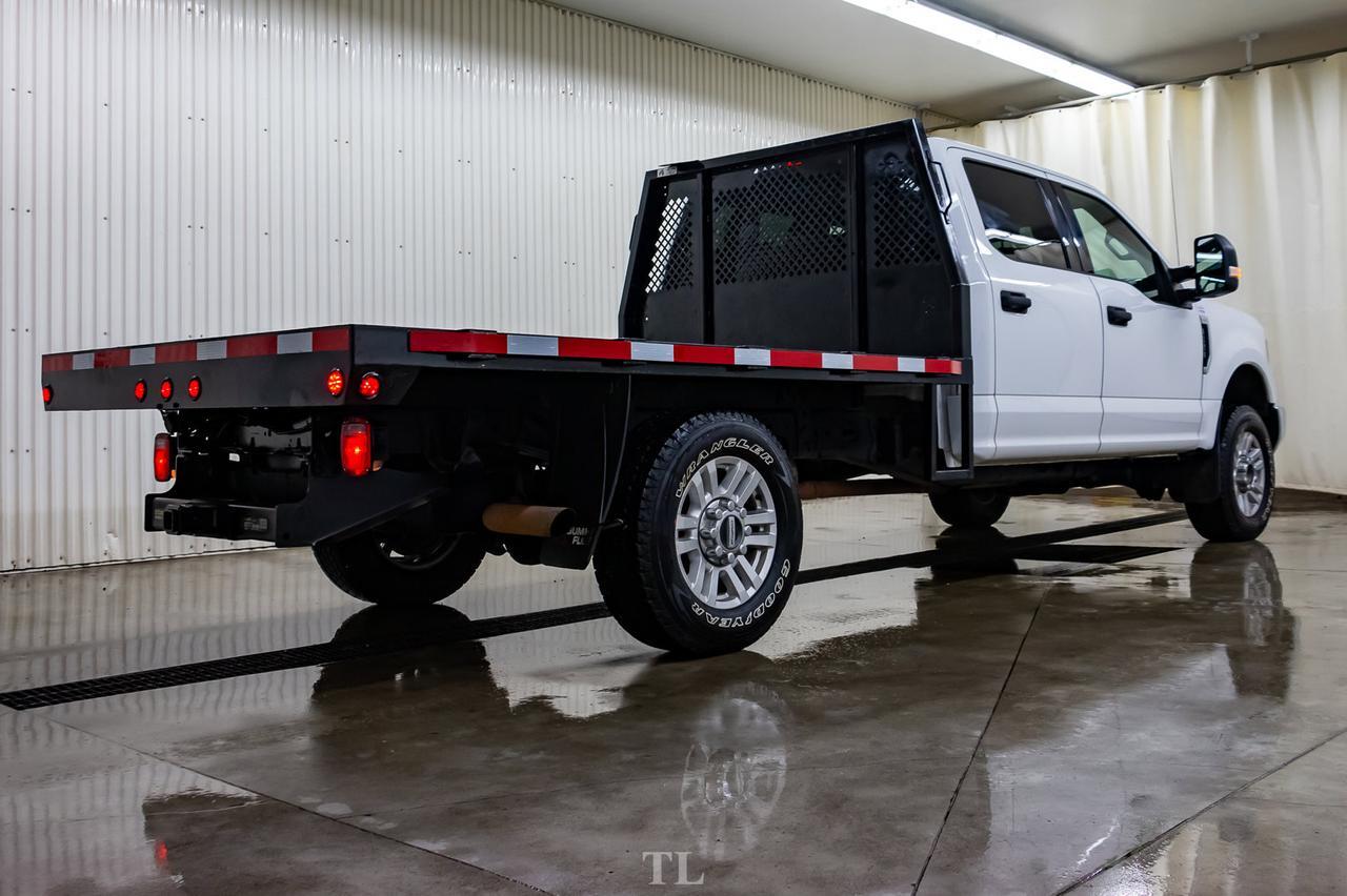 2018 Ford F-350 4x4 Crew Cab XLT Deck Red Deer AB