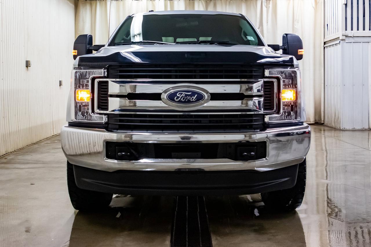 2018 Ford F-350 4x4 Crew Cab XLT Diesel BCam Level Kit Red Deer AB