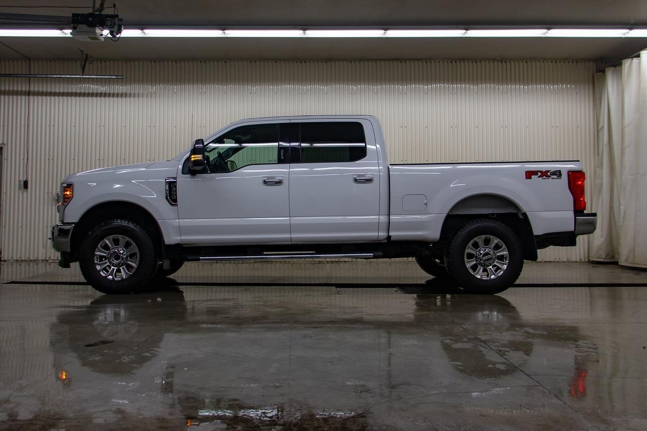 2018 Ford F-350 4x4 Crew Cab XLT FX4 BCam Red Deer AB