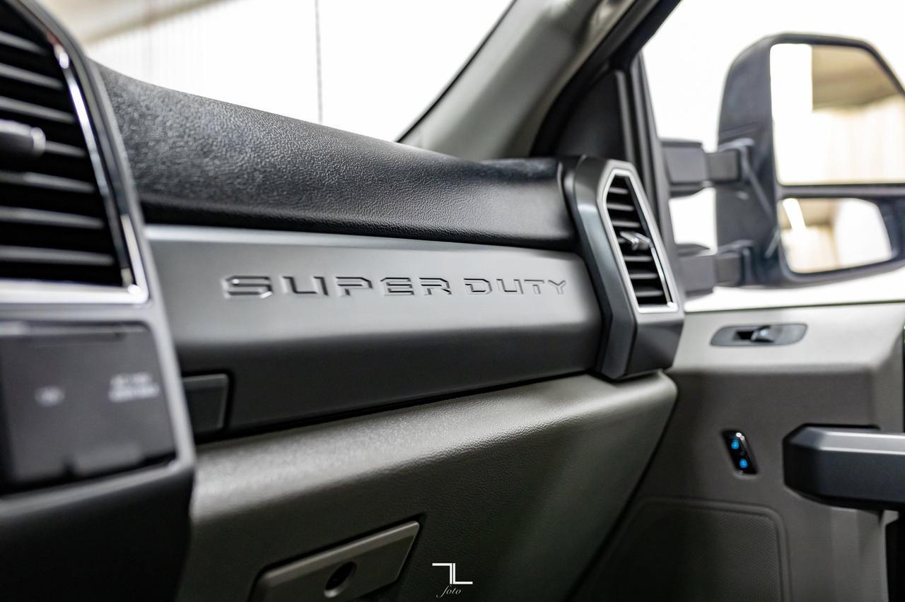 2018 Ford F-350 4x4 Crew Cab XLT FX4 Diesel BCam Red Deer AB