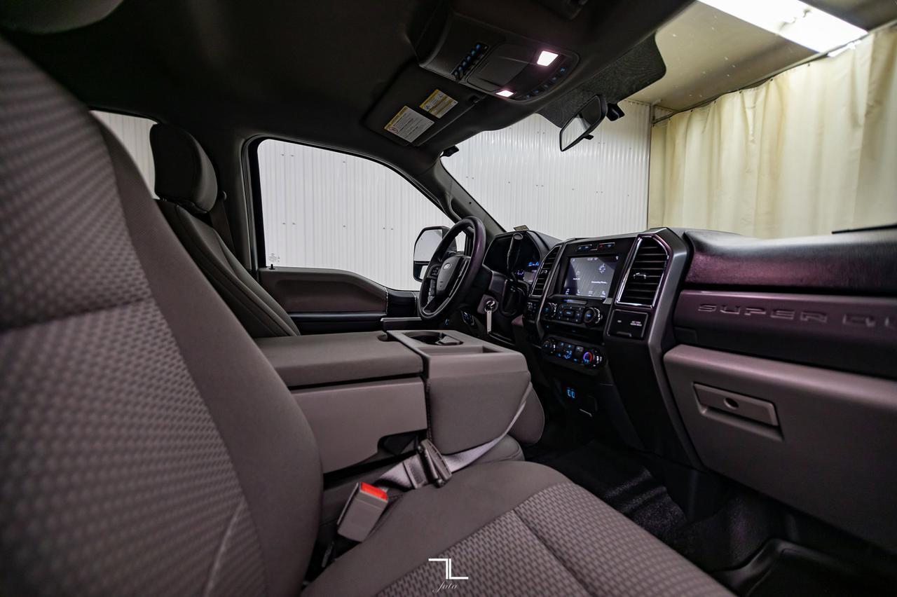 2018 Ford F-350 4x4 Crew Cab XLT FX4 Diesel BCam Red Deer AB