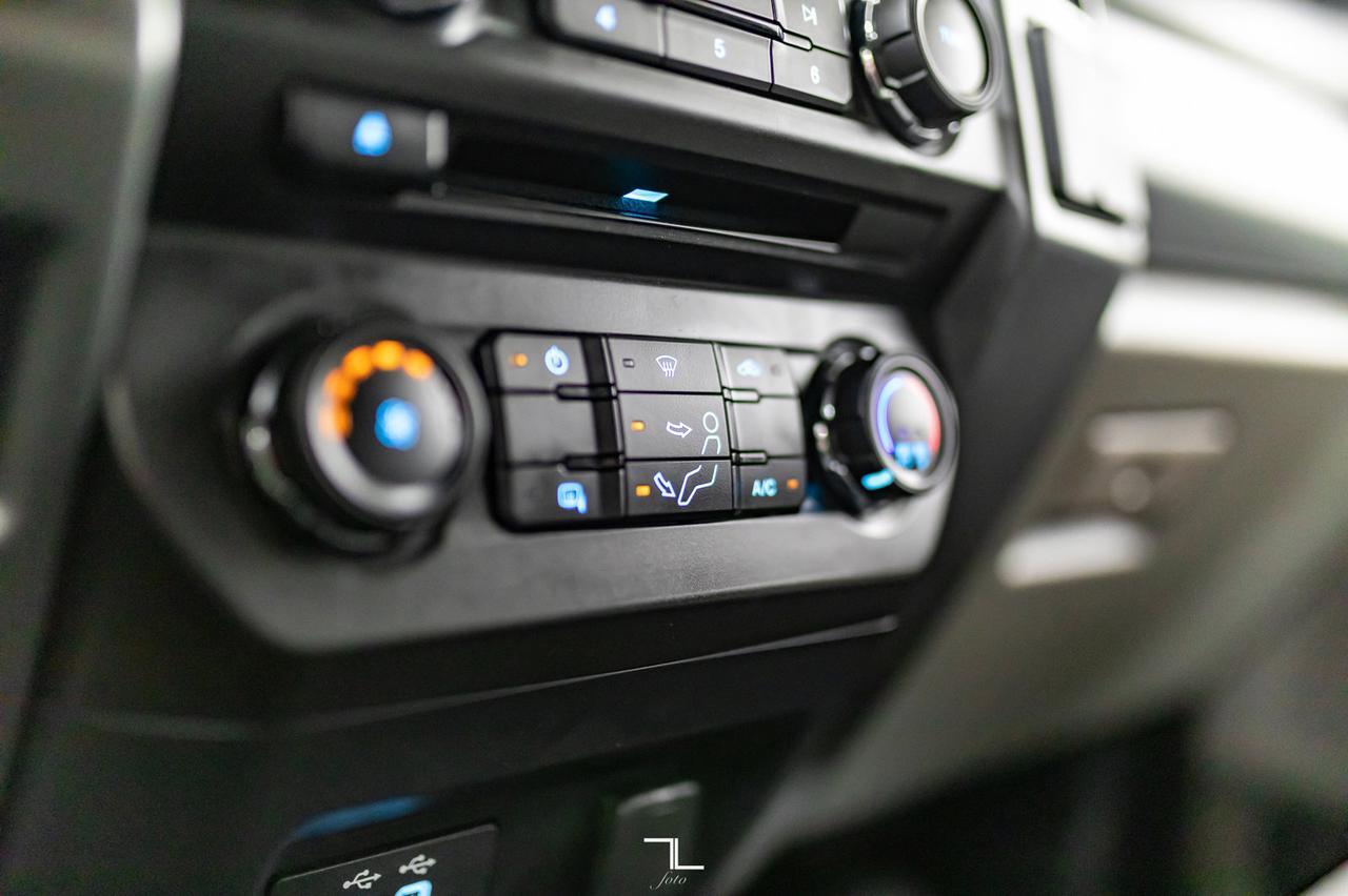 2018 Ford F-350 4x4 Crew Cab XLT FX4 Diesel BCam Red Deer AB