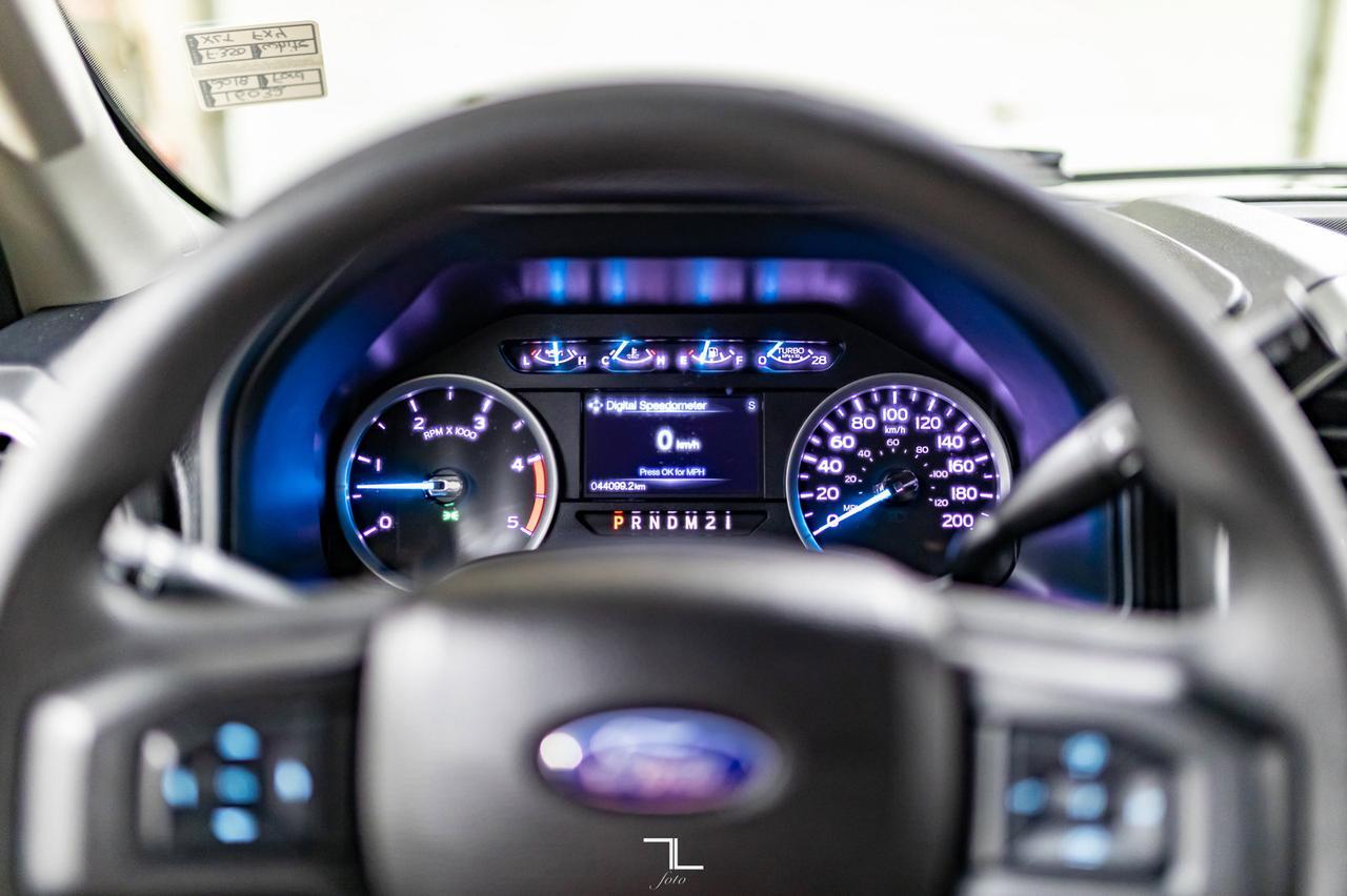 2018 Ford F-350 4x4 Crew Cab XLT FX4 Diesel BCam Red Deer AB