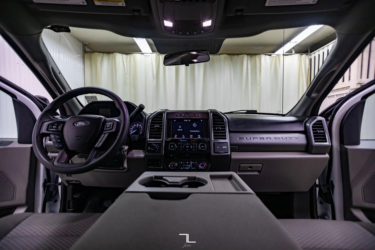 2018 Ford F-350 4x4 Crew Cab XLT FX4 Diesel BCam Red Deer AB