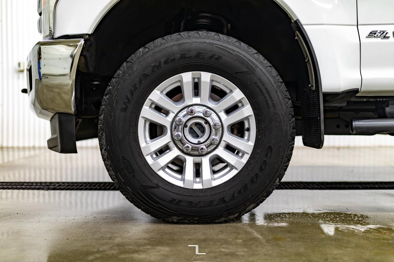 2018 Ford F-350 4x4 Crew Cab XLT FX4 Diesel BCam Red Deer AB