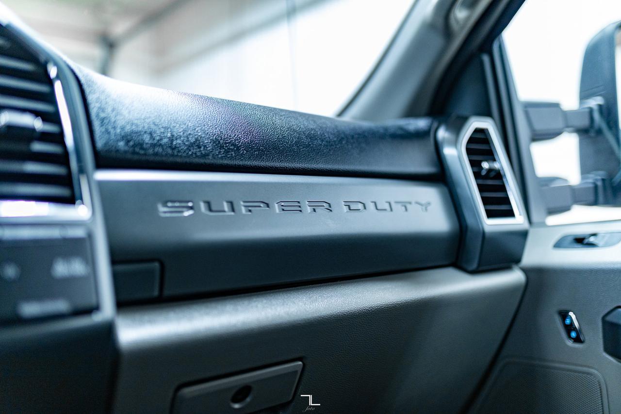 2018 Ford F-350 4x4 Crew Cab XLT FX4 Diesel PSeat BCam Red Deer AB