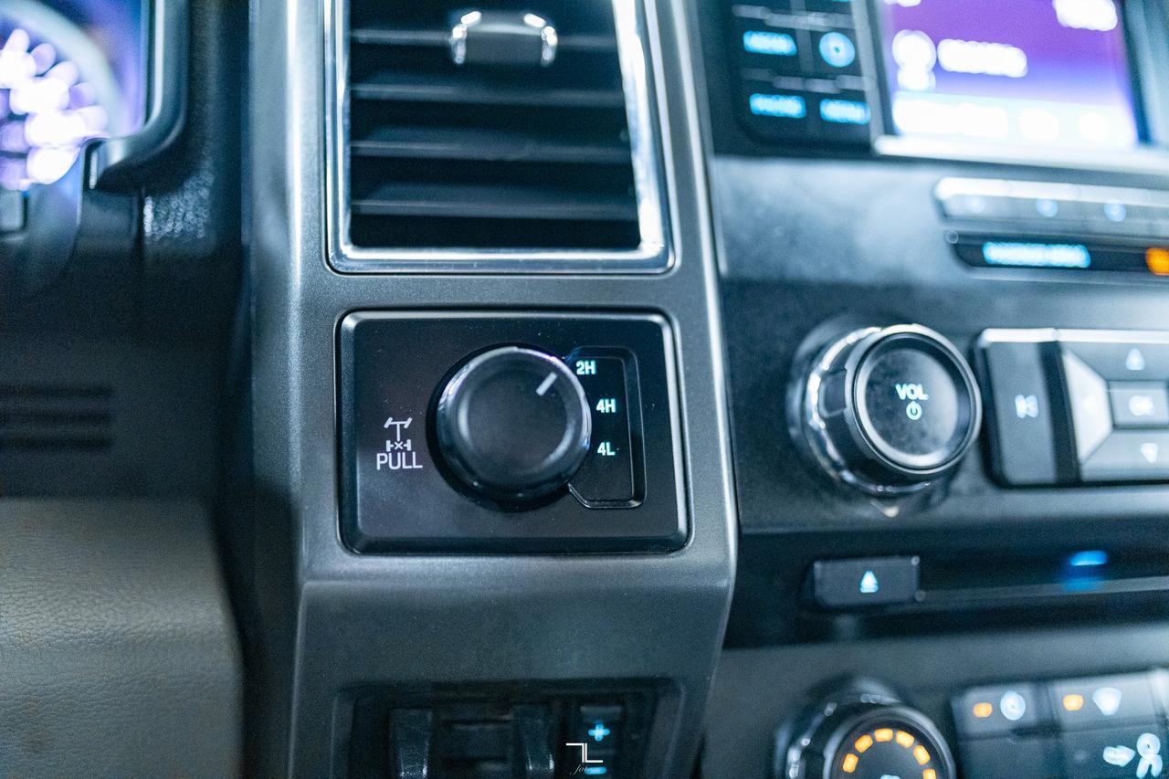 2018 Ford F-350 4x4 Crew Cab XLT FX4 Diesel PSeat BCam Red Deer AB