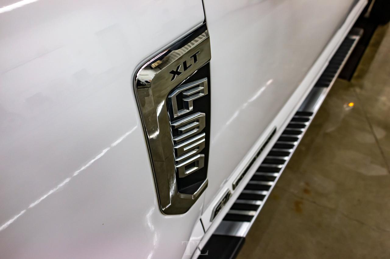 2018 Ford F-350 4x4 Crew Cab XLT FX4 Dually Diesel Nav BCam Red Deer AB