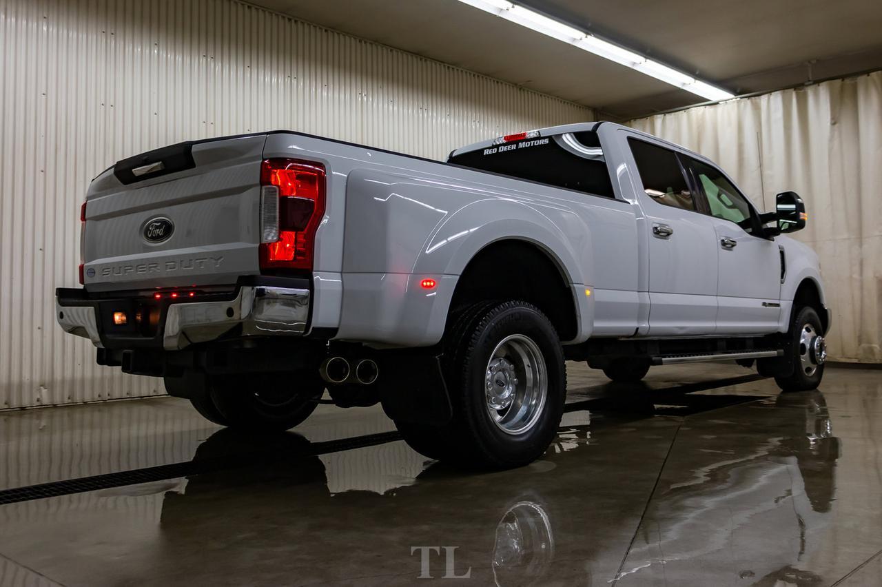 2018 Ford F-350 4x4 Crew Cab XLT FX4 Dually Diesel Nav BCam Red Deer AB