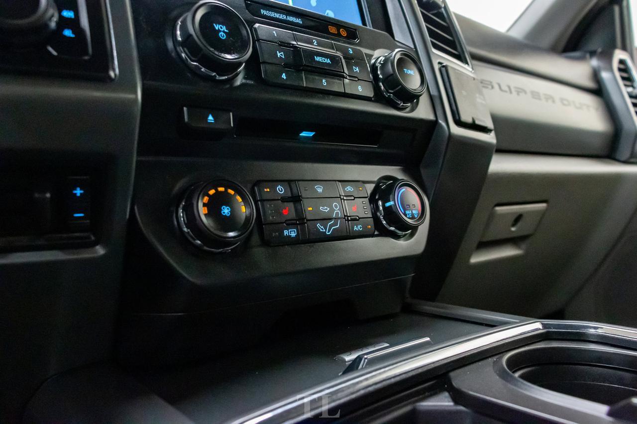 2018 Ford F-350 4x4 Crew Cab XLT FX4 Dually Diesel Nav BCam Red Deer AB