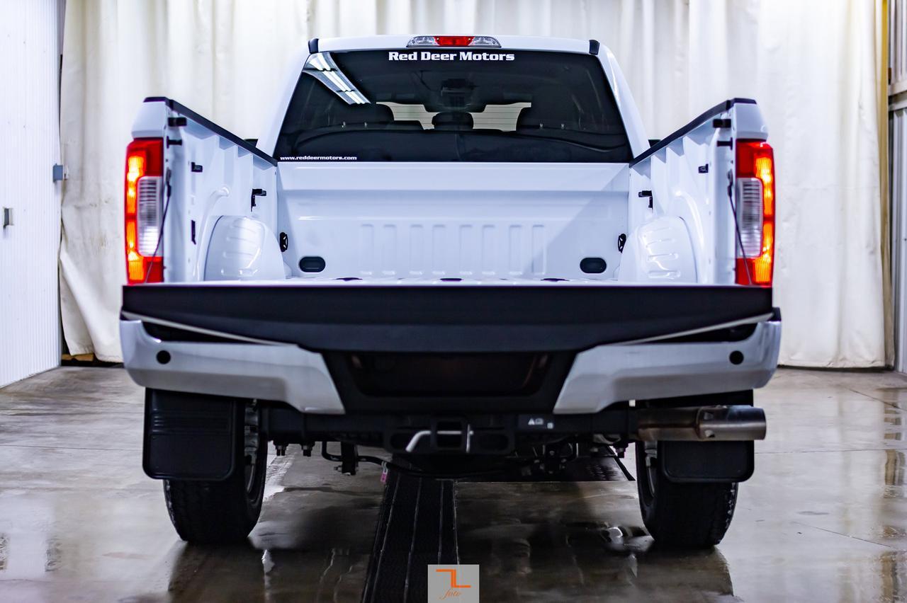 2018 Ford F-350 4x4 Crew Cab XLT FX4 Longbox Diesel BCam Red Deer AB