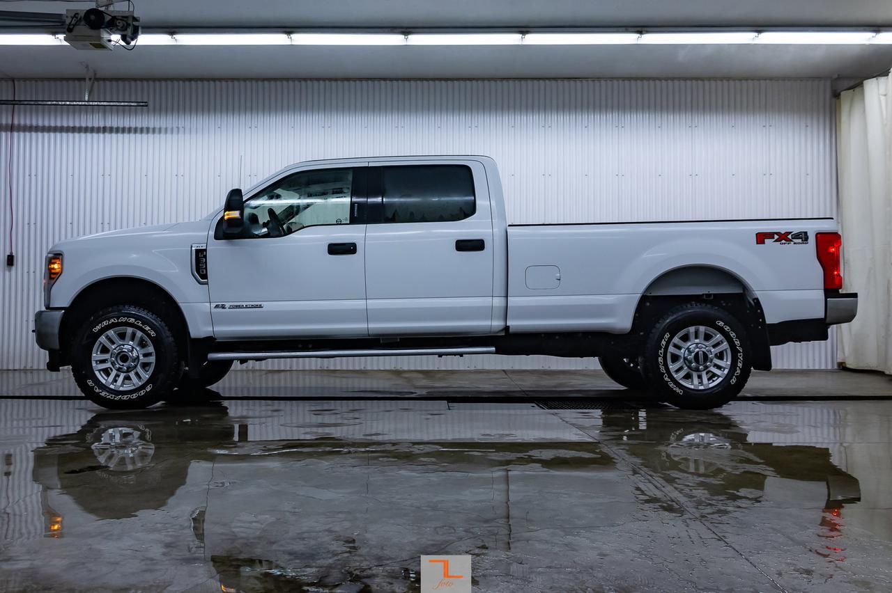 2018 Ford F-350 4x4 Crew Cab XLT FX4 Longbox Diesel BCam Red Deer AB