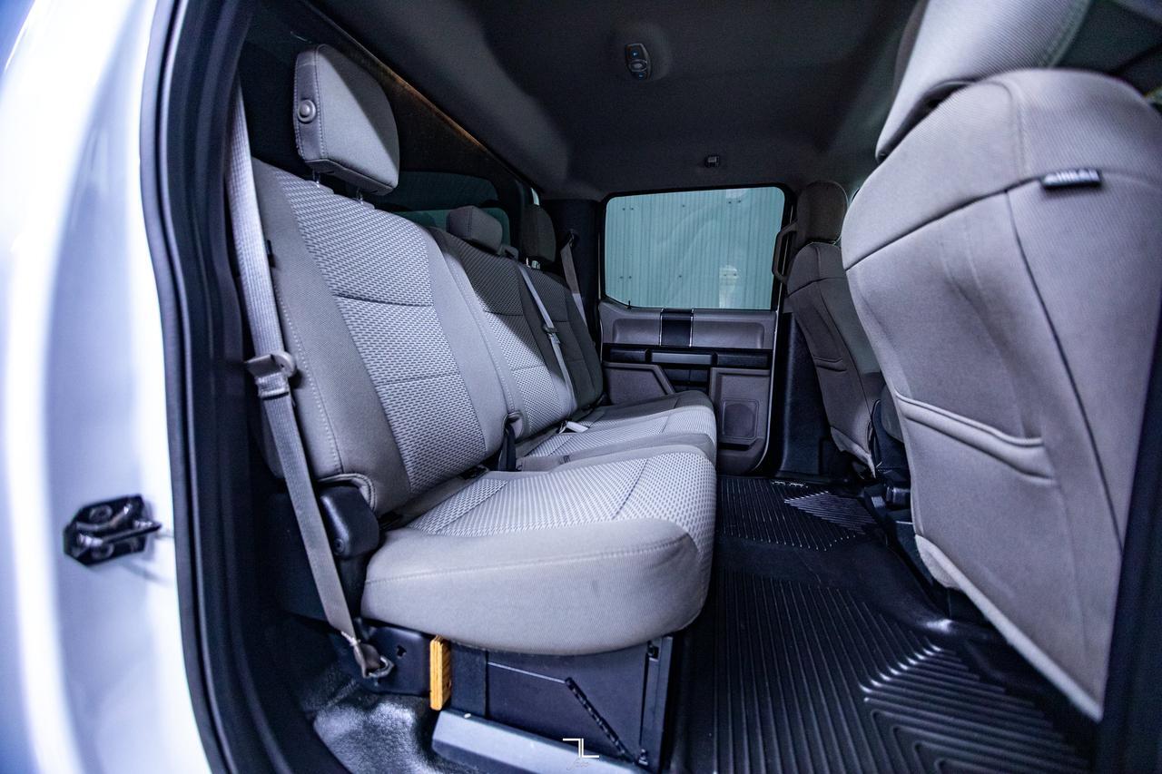 2018 Ford F-350 4x4 Crew Cab XLT FX4 Longbox PSeat BCam Red Deer AB