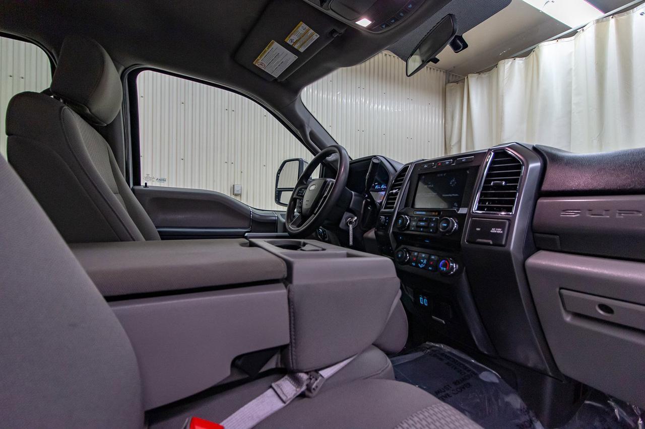 2018 Ford F-350 4x4 Crew Cab XLT FX4 Red Deer AB