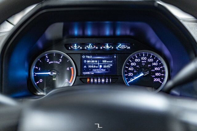 2018 Ford F-350 4x4 Crew Cab XLT Longbox Diesel BCam Red Deer AB