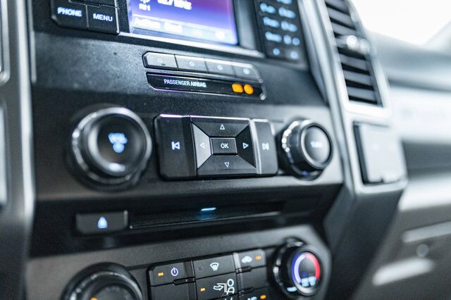 2018 Ford F-350 4x4 Crew Cab XLT Longbox Diesel BCam Red Deer AB