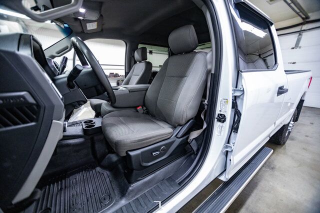 2018 Ford F-350 4x4 Crew Cab XLT Longbox Diesel BCam Red Deer AB