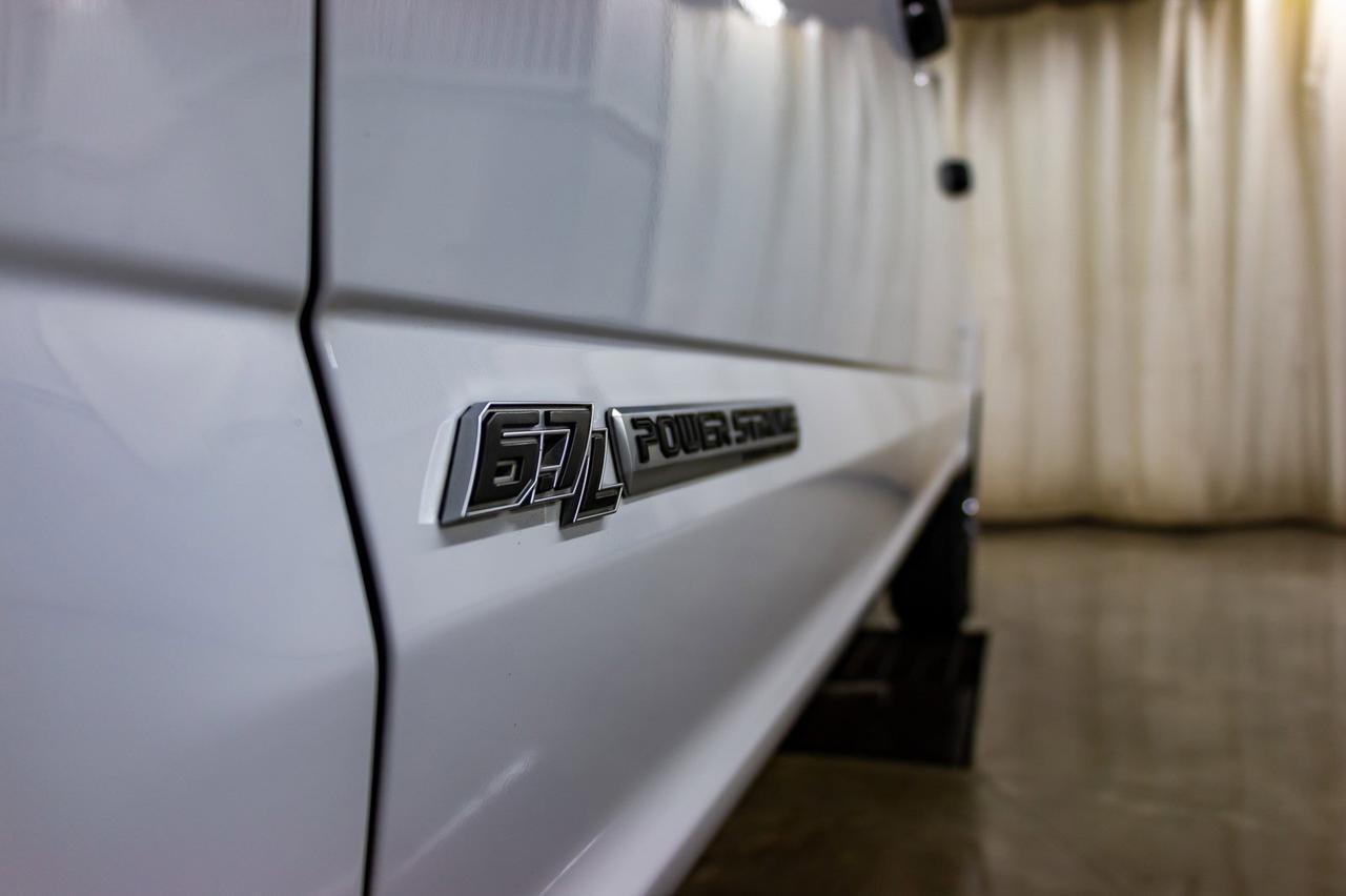 2018 Ford F-350 4x4 Crew Cab XLT Longbox Diesel Red Deer AB