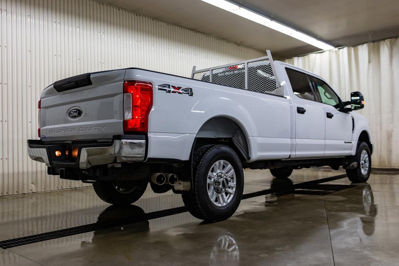 2018 Ford F-350 4x4 Crew Cab XLT Longbox Diesel Red Deer AB