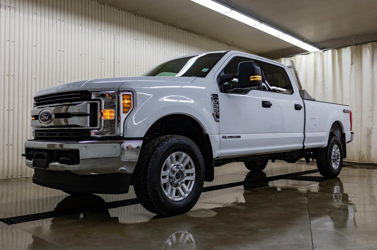 2018 Ford F-350 4x4 Crew Cab XLT Longbox Diesel Red Deer AB