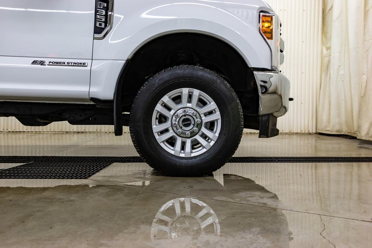 2018 Ford F-350 4x4 Crew Cab XLT Longbox Diesel Red Deer AB