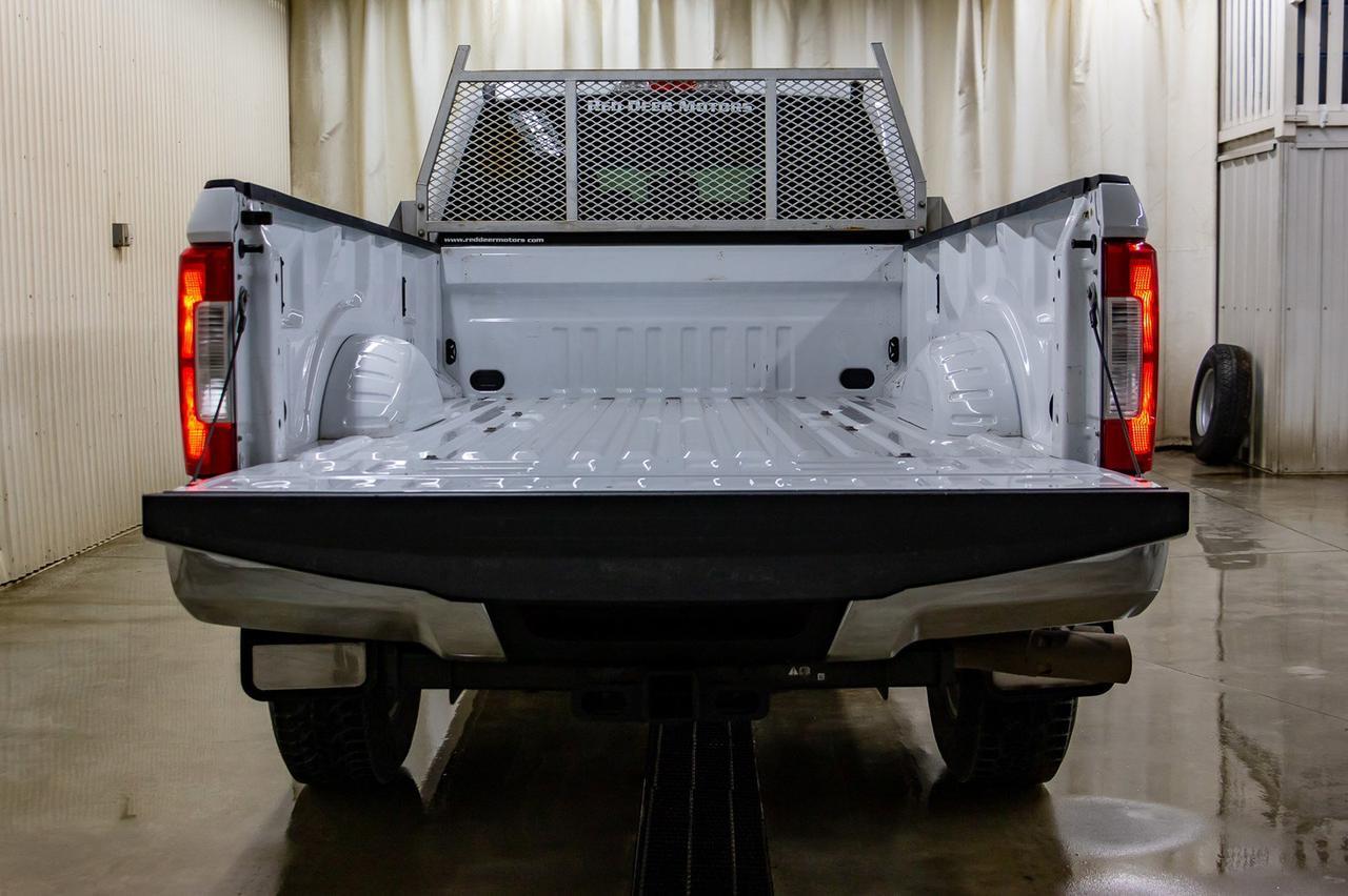 2018 Ford F-350 4x4 Crew Cab XLT Longbox Diesel Red Deer AB