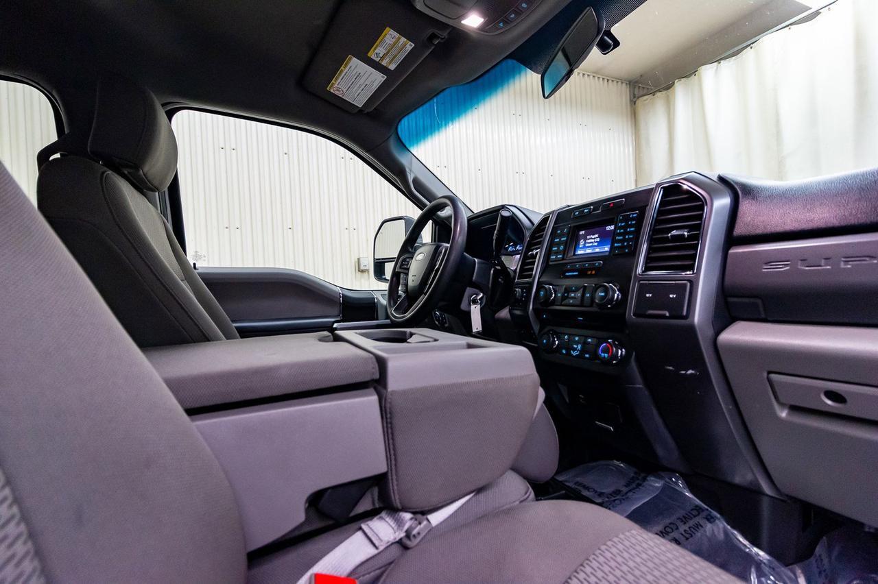 2018 Ford F-350 4x4 Crew Cab XLT Longbox Diesel Red Deer AB