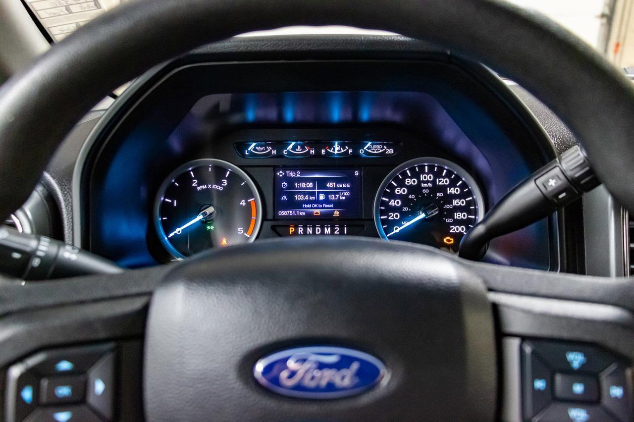 2018 Ford F-350 4x4 Crew Cab XLT Longbox Diesel Red Deer AB