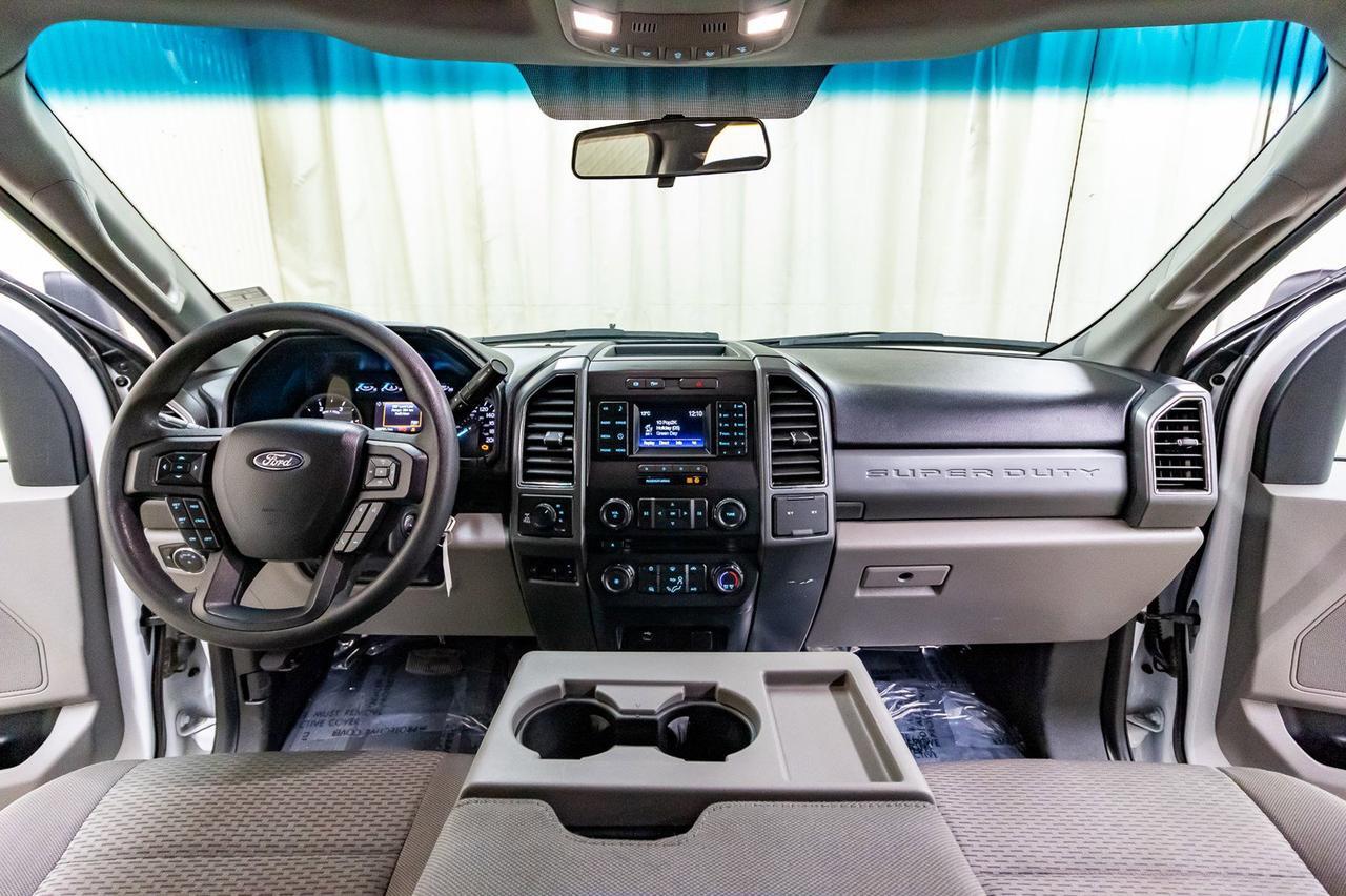 2018 Ford F-350 4x4 Crew Cab XLT Longbox Diesel Red Deer AB