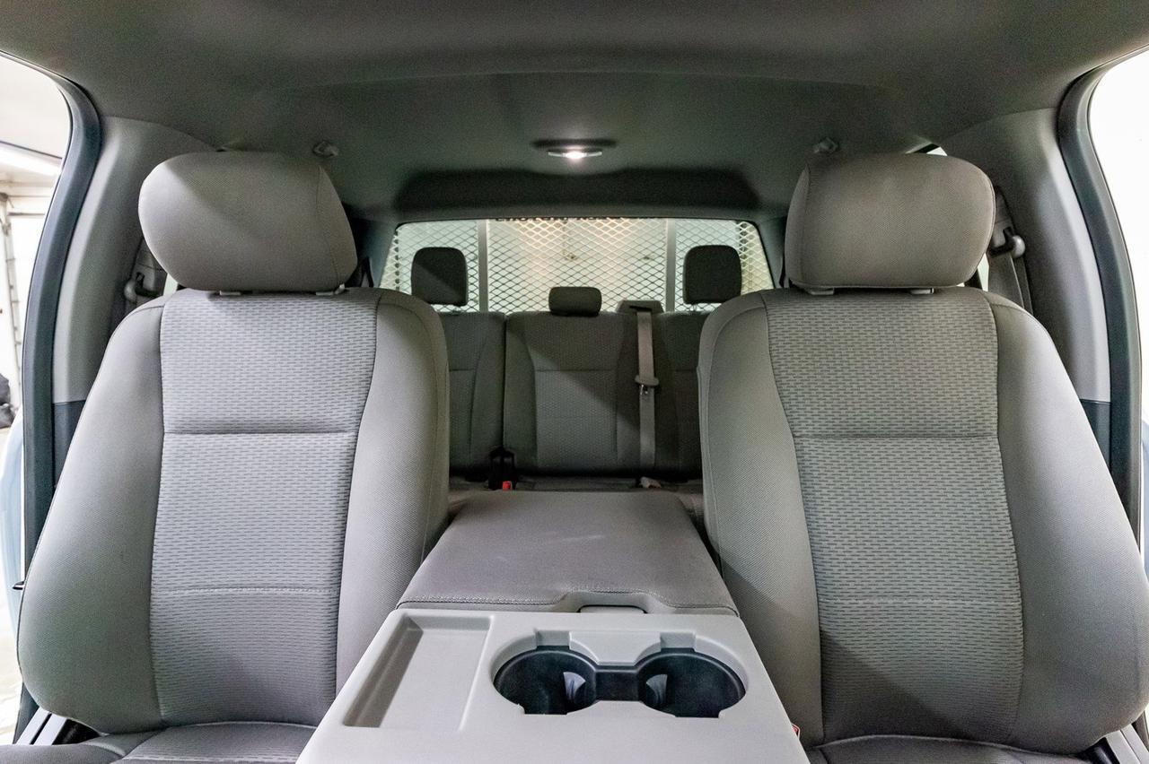 2018 Ford F-350 4x4 Crew Cab XLT Longbox Diesel Red Deer AB