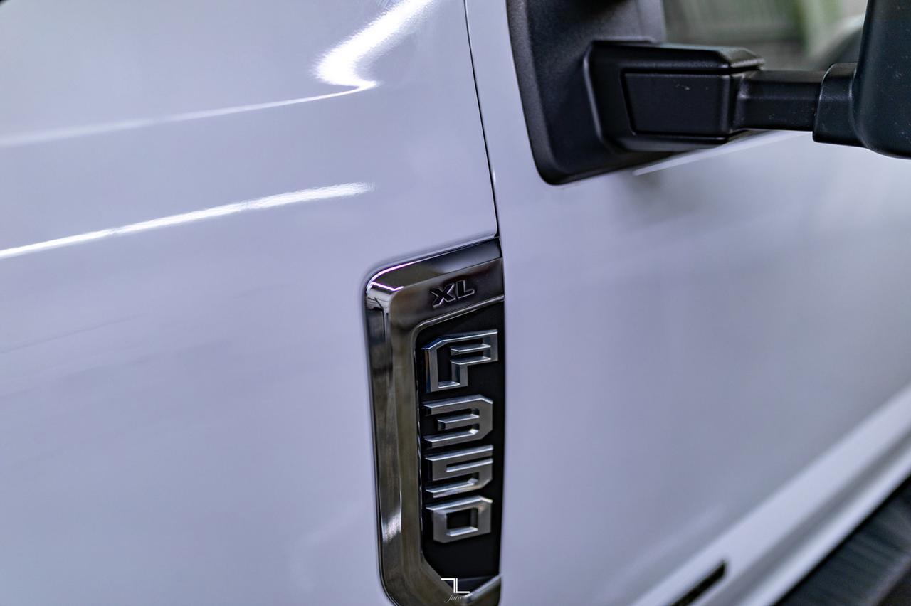 2018 Ford F-350 4x4 Reg Cab XL Longbox Diesel Red Deer AB