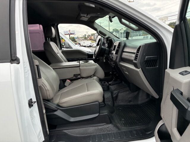 2018 Ford F-350 Chassis XL Extended Cab w/Rear Doors DRW Dallas NC