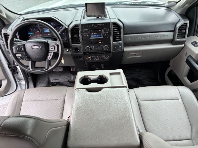 2018 Ford F-350 Chassis XL Extended Cab w/Rear Doors DRW Charlotte NC