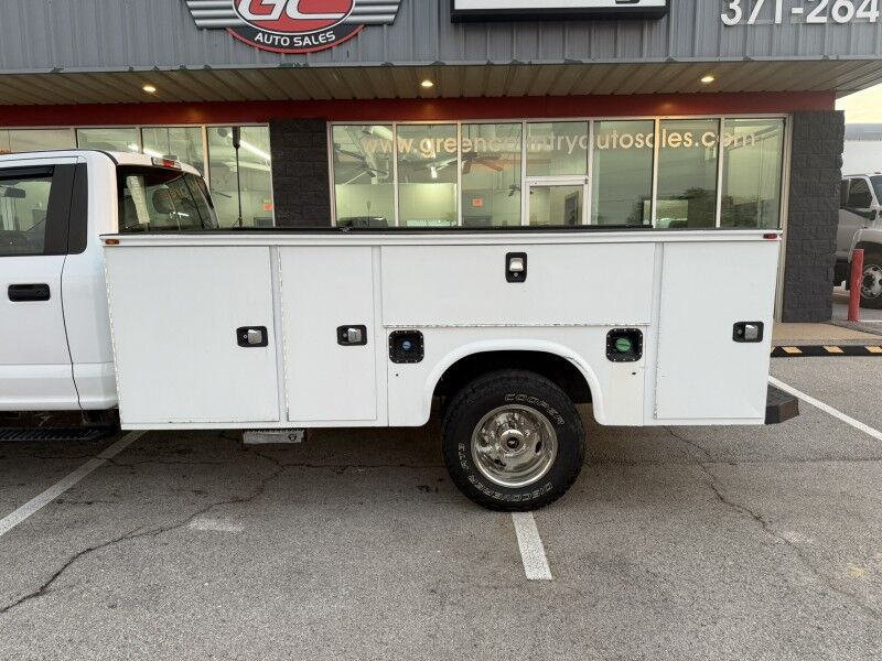 2018 Ford F-350 DRW 4x4 Diesel Utility XL Collinsville OK