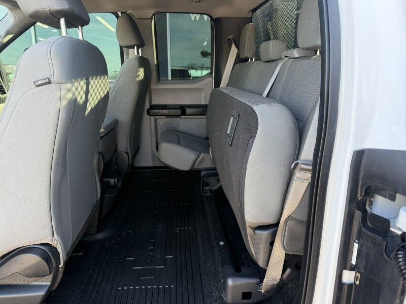 2018 Ford F-350 DRW 4x4 Utility w/ 3203 Auto Crane XL Collinsville OK