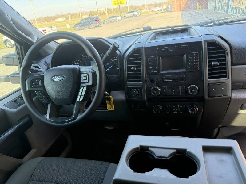 2018 Ford F-350 DRW 4x4 Utility w/ 3203 Auto Crane XL Collinsville OK