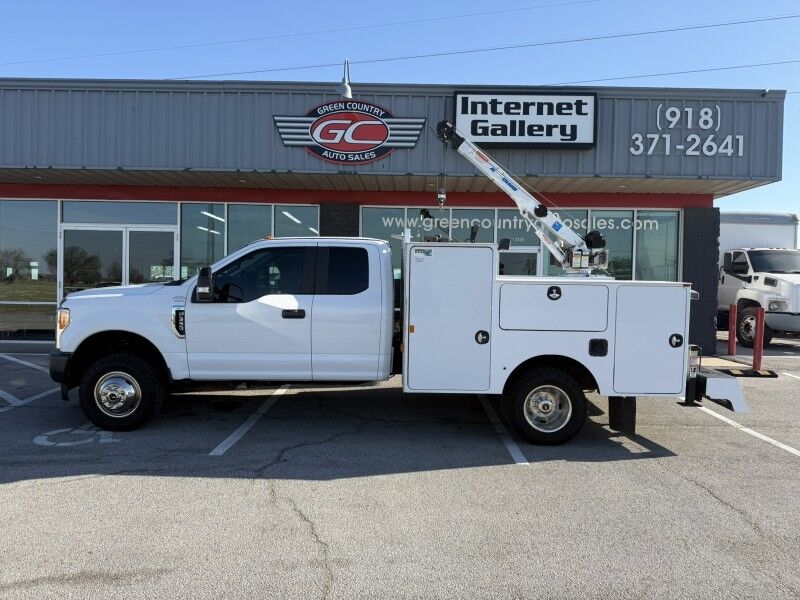 2018 Ford F-350 DRW 4x4 Utility w/ 3203 Auto Crane XL Collinsville OK