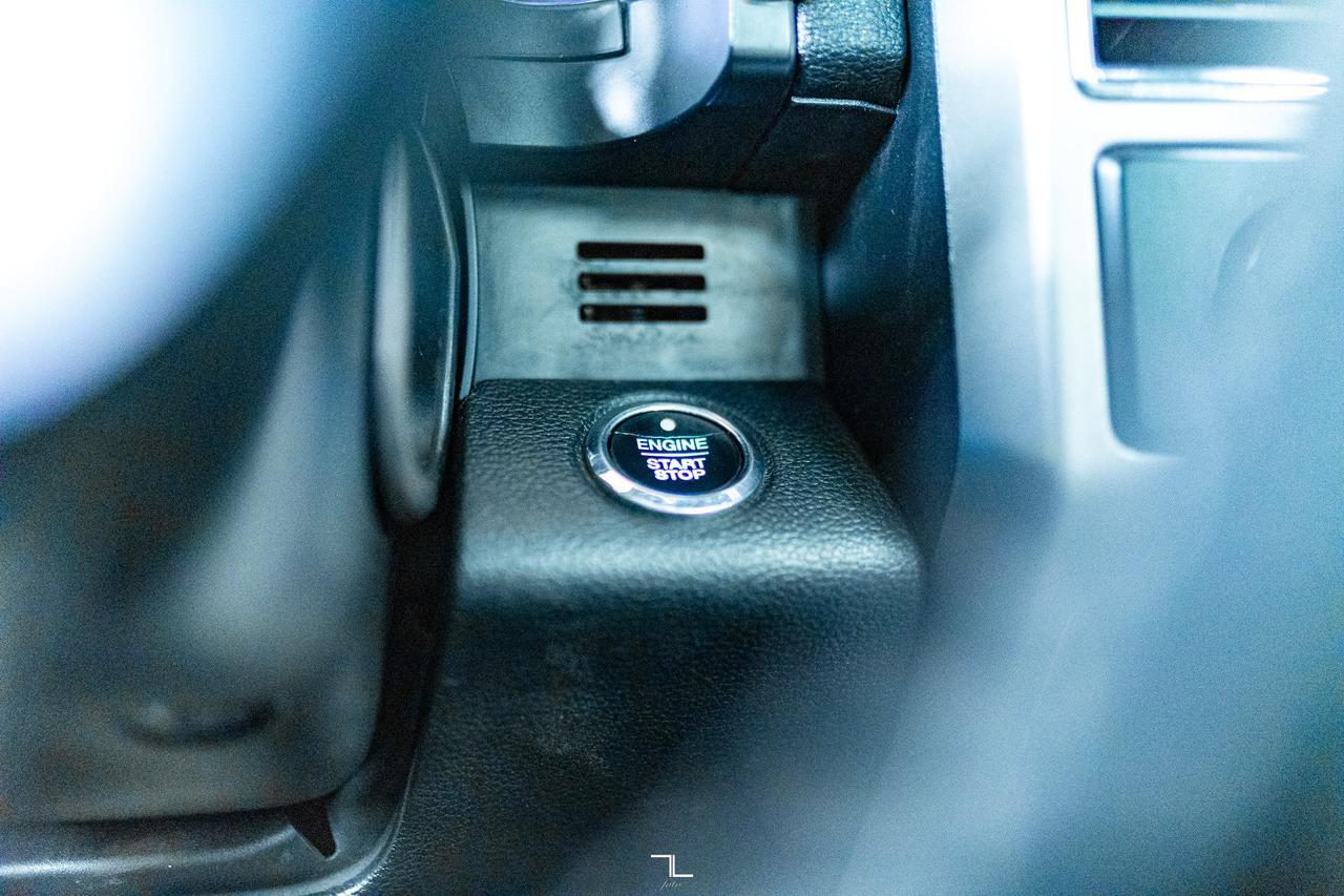 2018 Ford F-450 4x4 Crew Cab Lariat Dually Diesel Leather Roof Nav Red Deer AB