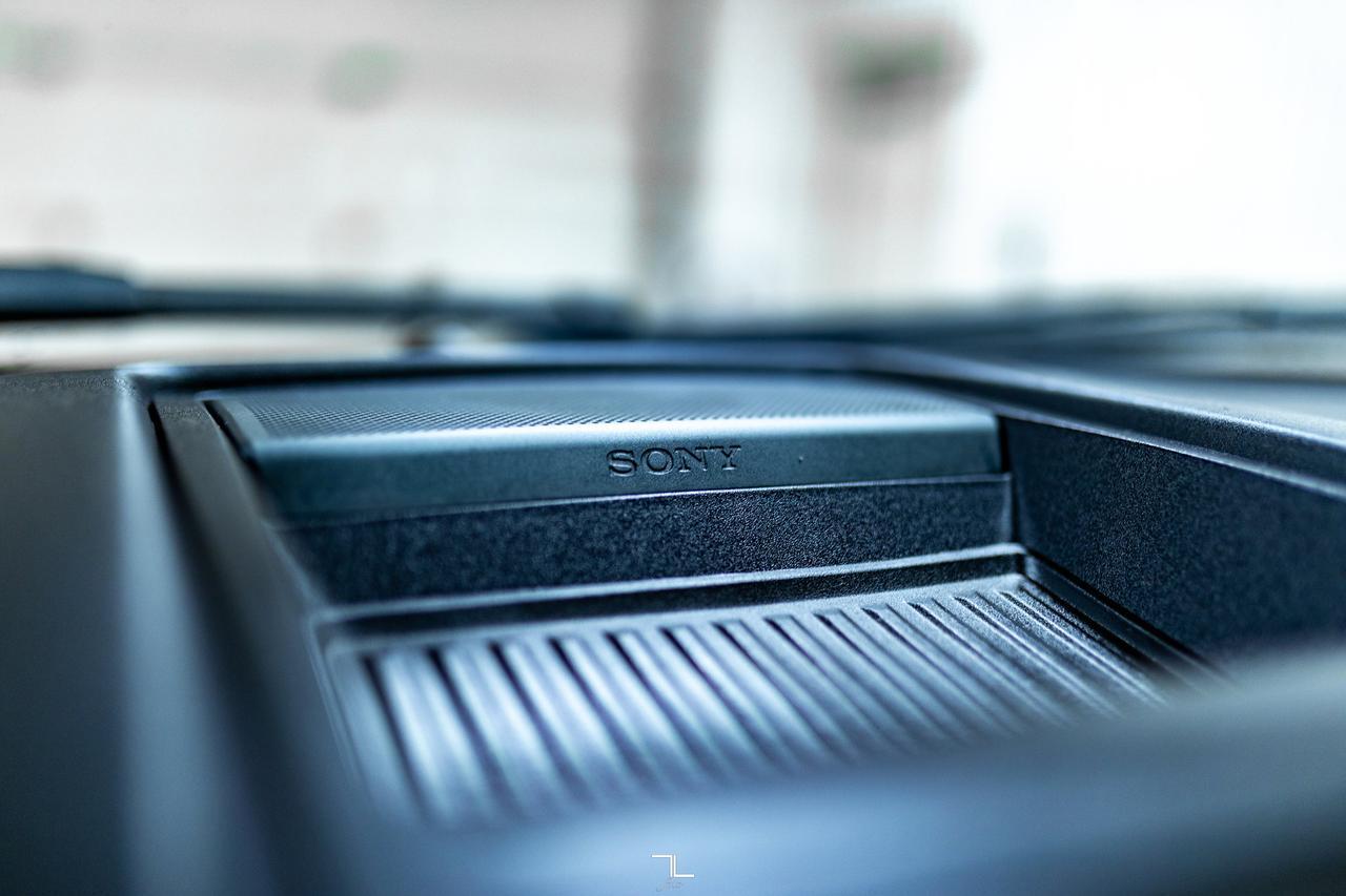 2018 Ford F-450 4x4 Crew Cab Lariat Dually Diesel Leather Roof Nav Red Deer AB