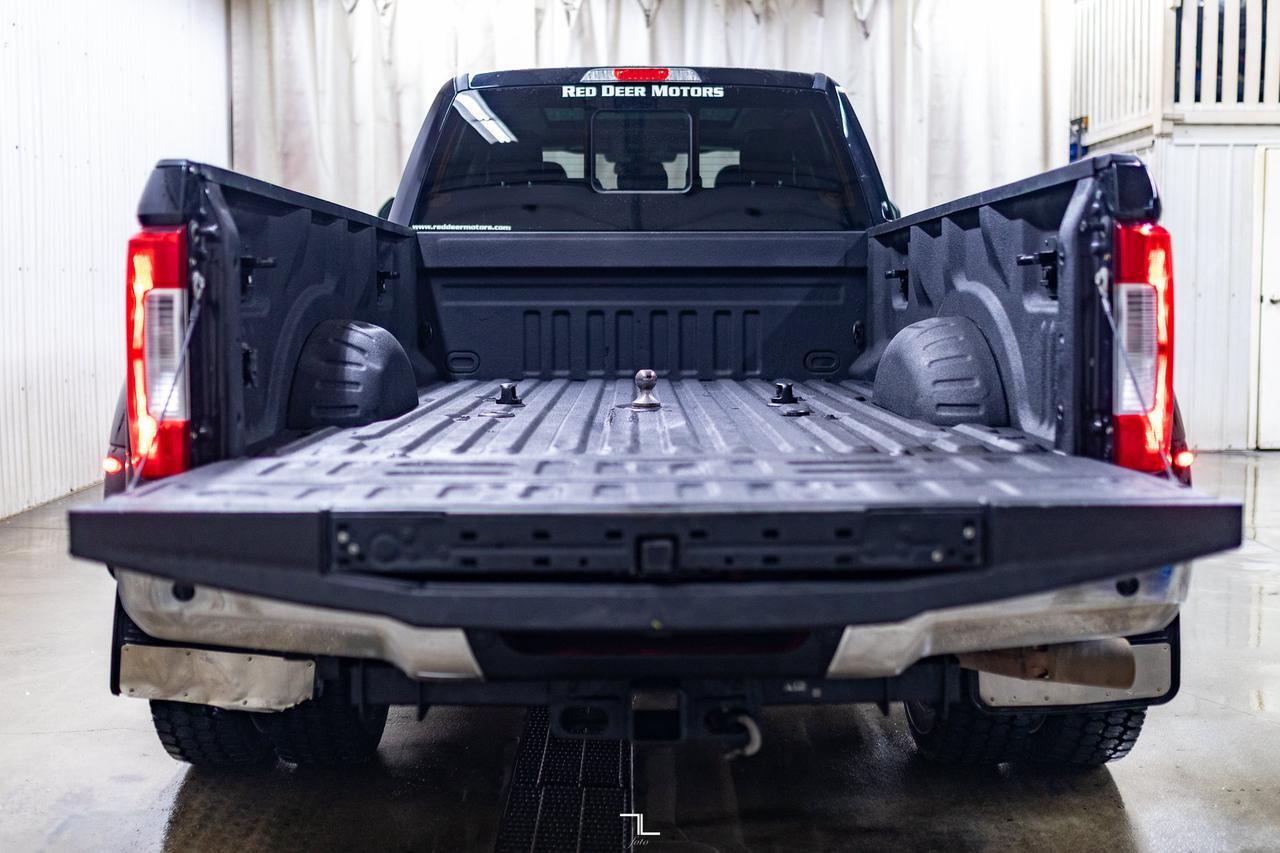 2018 Ford F-450 4x4 Crew Cab Lariat Dually Diesel Leather Roof Nav Red Deer AB