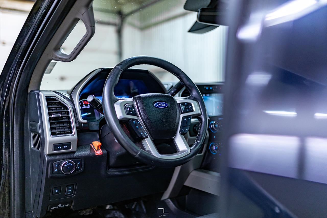 2018 Ford F-450 4x4 Crew Cab Lariat Dually Diesel Leather Roof Nav Red Deer AB